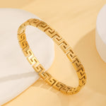 Load image into Gallery viewer, Gold Designer Bangle