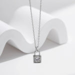 Load image into Gallery viewer, Lock Moissanite Necklace